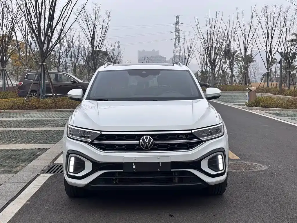 Volkswagen T-Roc 2023 из CN, фото 6