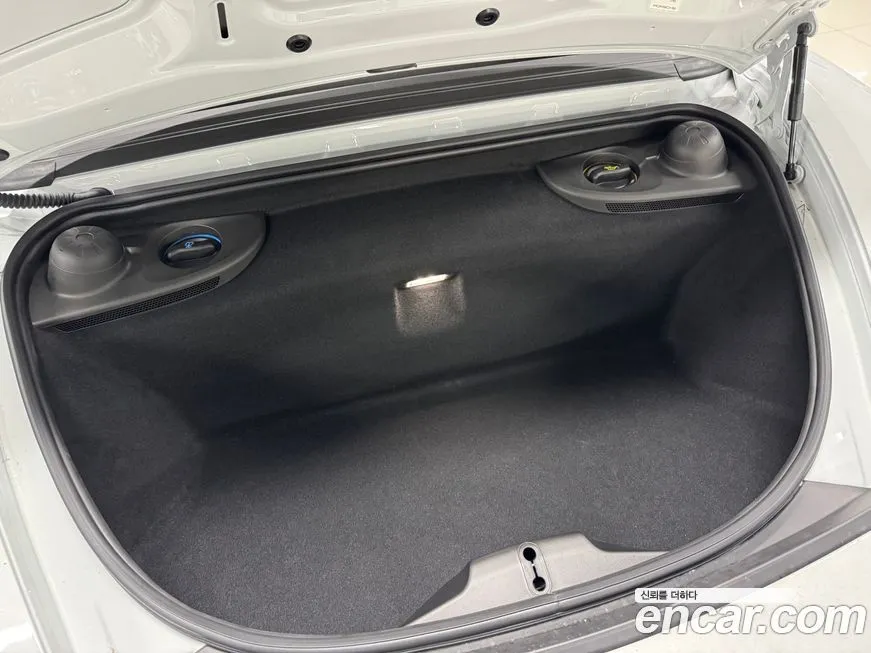 Porsche 718 2022 из KR, фото 4