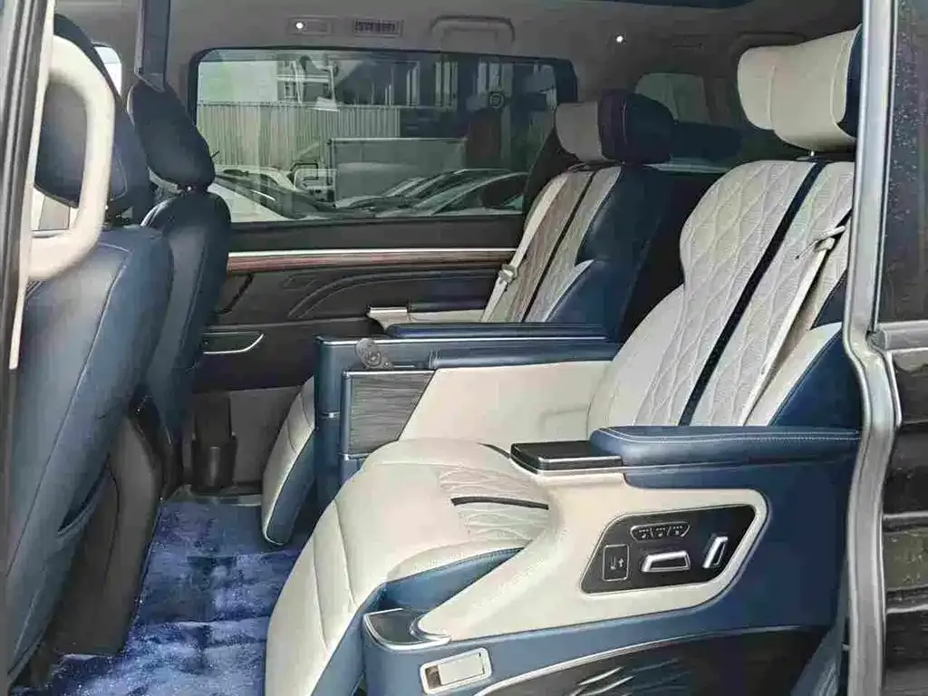 GAC Motor Trumpchi M8 — фото 3