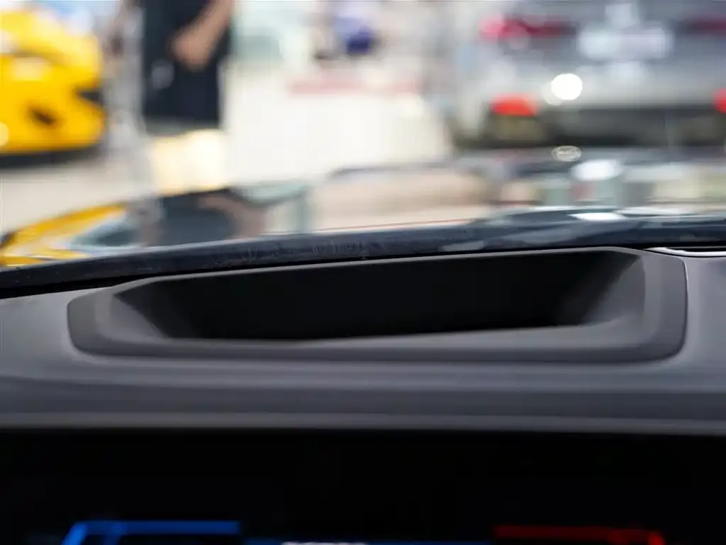 BMW M4 2024 из CN, фото 3