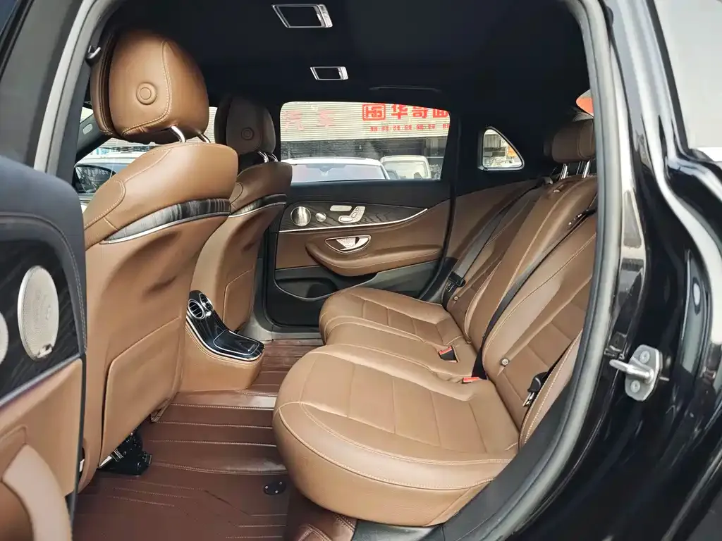 Mercedes-Benz E-Class 2022 из CN, фото 4