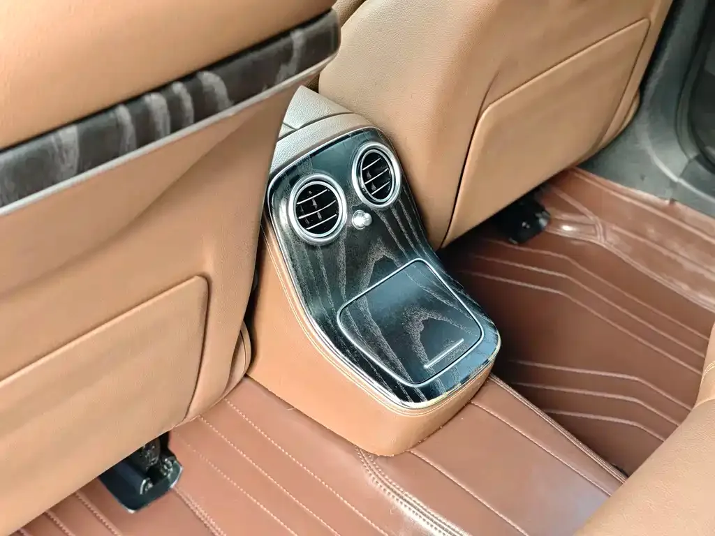 Mercedes-Benz E-Class 2022 из CN, фото 10
