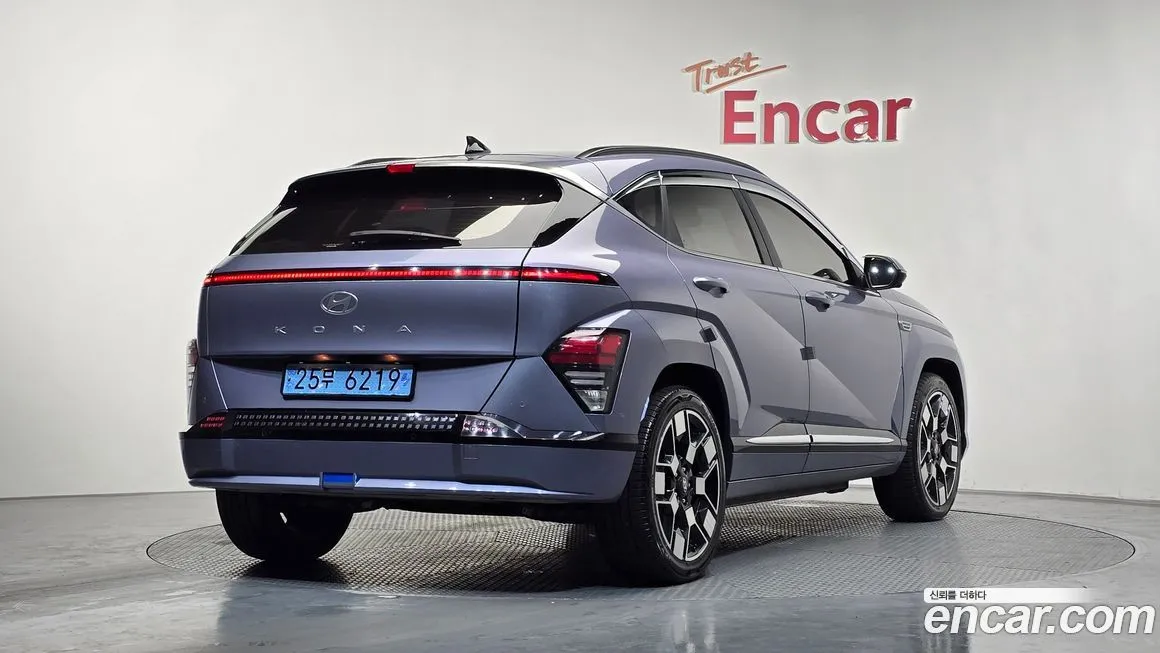 Hyundai Kona 2023 из KR, фото 2