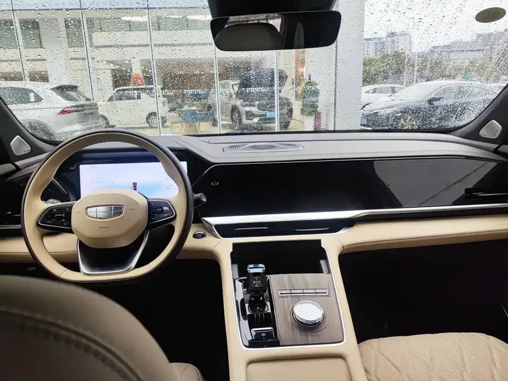 Geely Xingyue L 2024 из CN, фото 4