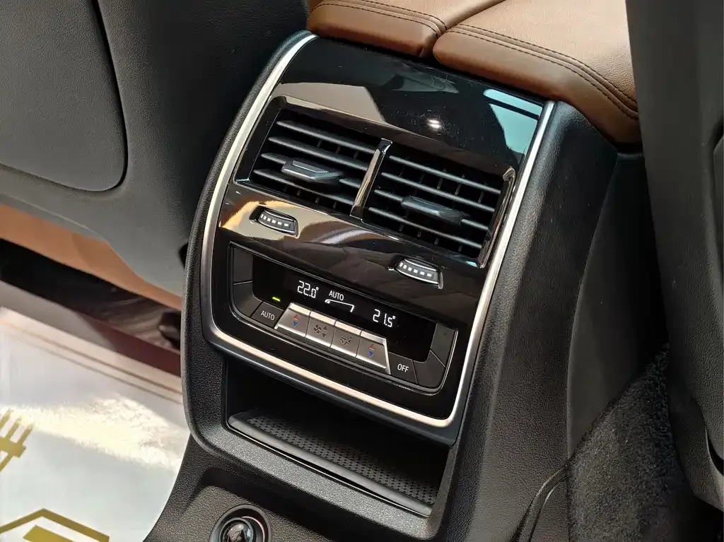 BMW X7 2022 из CN, фото 3