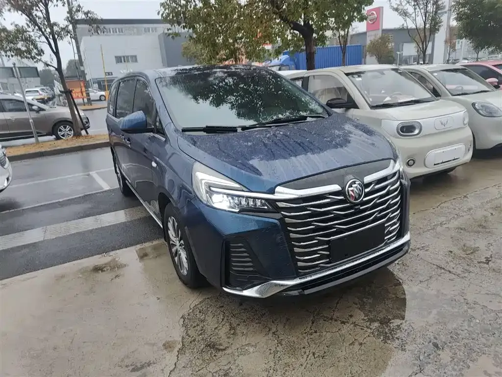Buick GL8 2023 из CN, фото 8