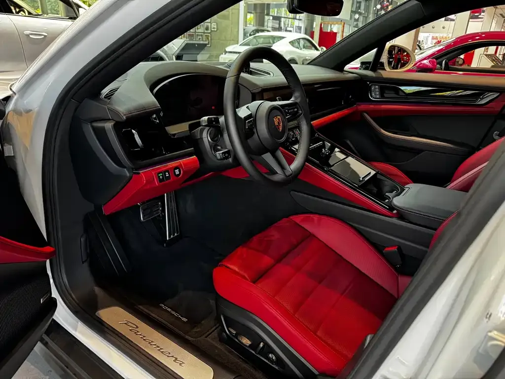 Porsche Panamera 2025 из CN, фото 10