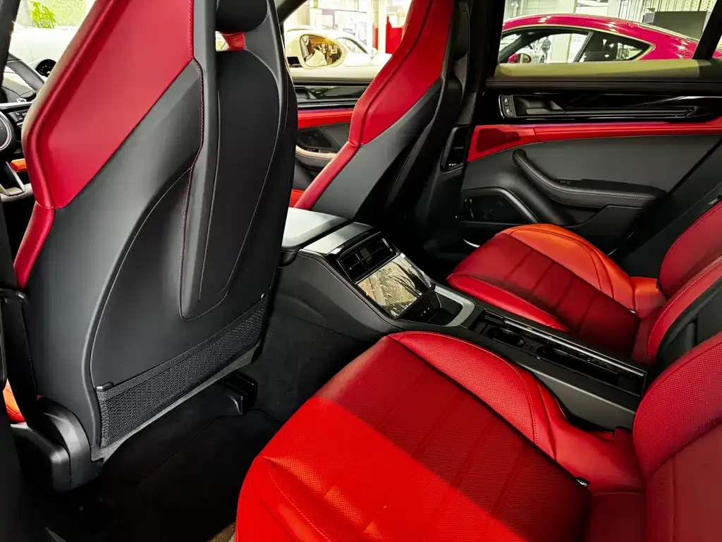Porsche Panamera 2025 из CN, фото 9
