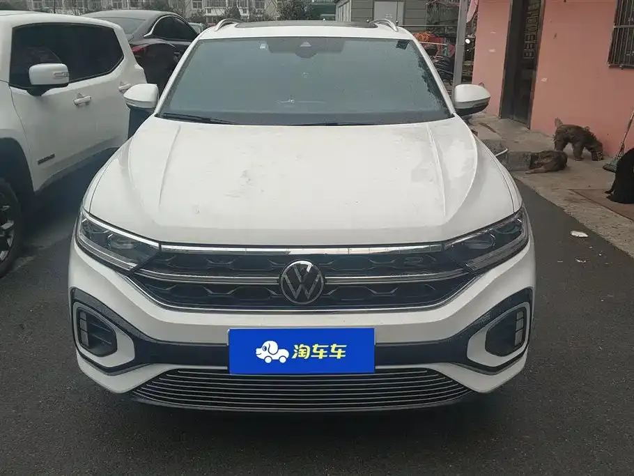 Volkswagen T-Roc 2023 из CN, фото 2