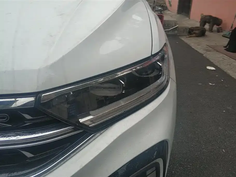 Volkswagen T-Roc 2023 из CN, фото 3