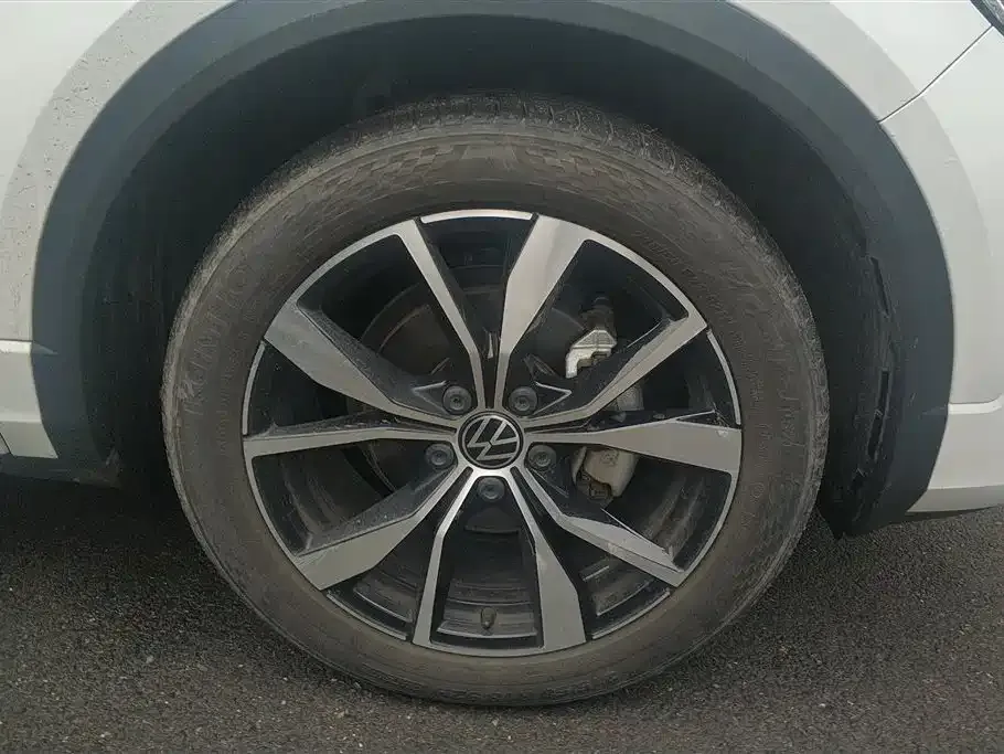 Volkswagen T-Roc 2023 из CN, фото 10