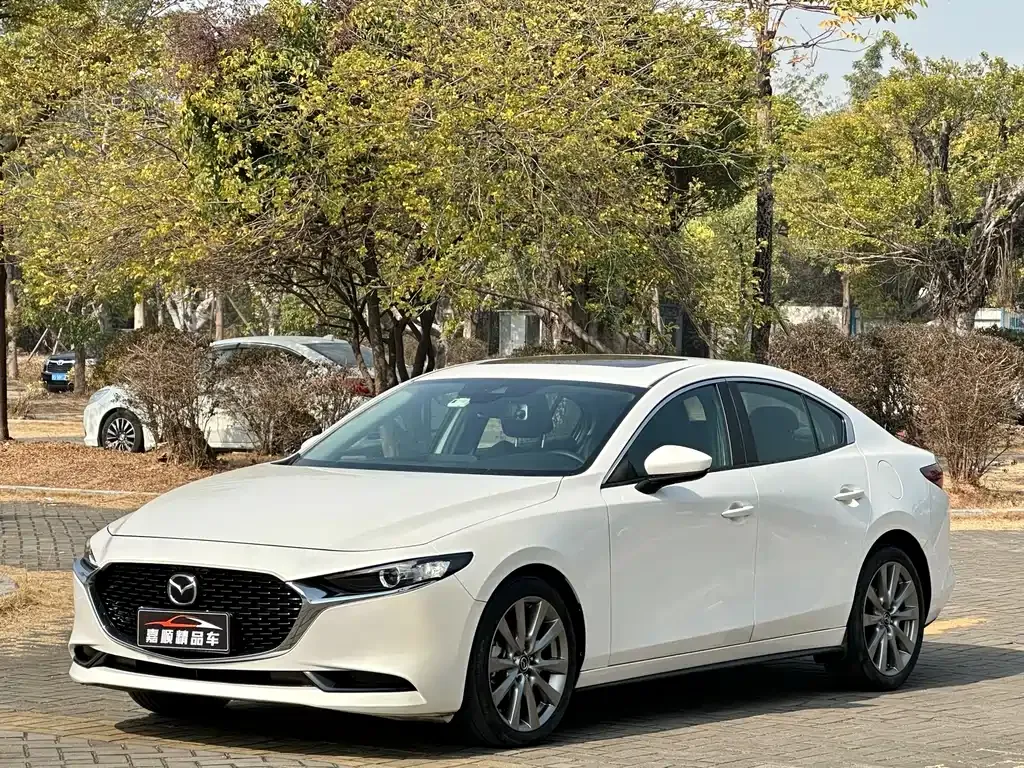 Mazda 3 Axela 2021 из CN, фото 1