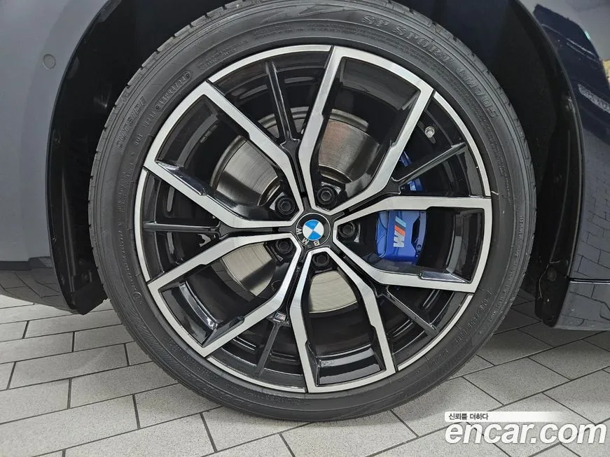 BMW 5-Series 2022 из KR, фото 10