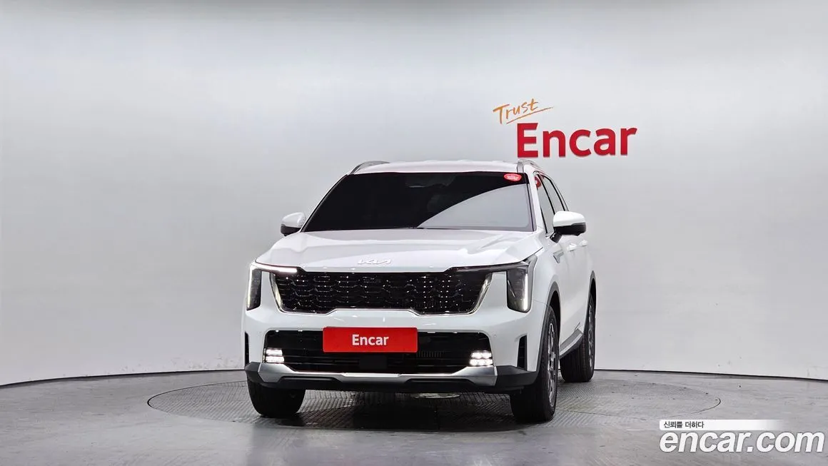 Kia Sorento — фото 6