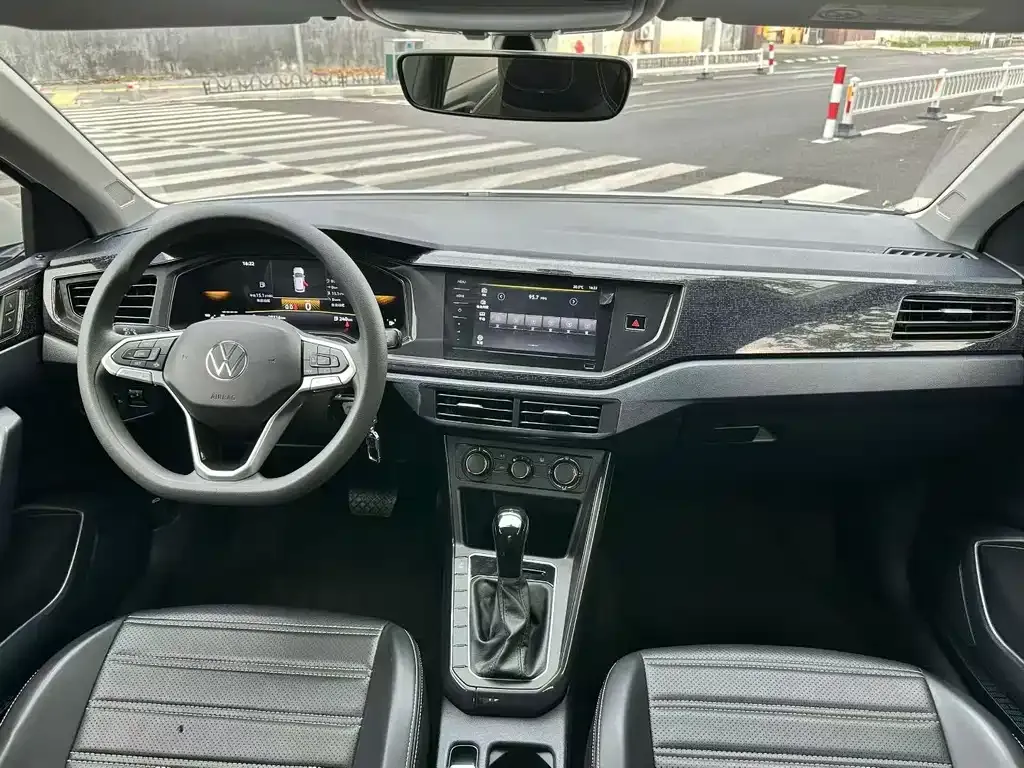 Volkswagen Lavida 2024 из CN, фото 4