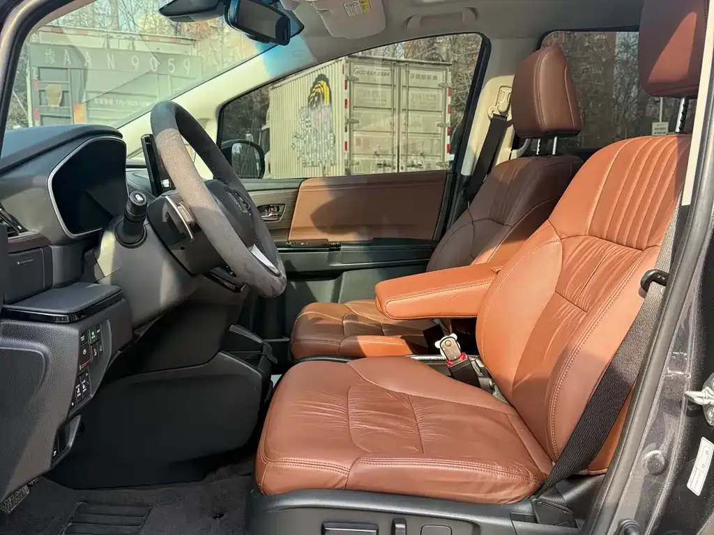 Honda Odyssey 2022 из CN, фото 6
