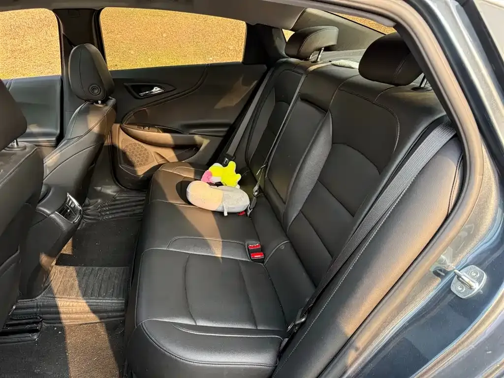 Chevrolet Malibu XL 2021 из CN, фото 3