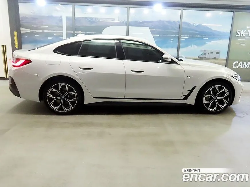 BMW i4 2022 из KR, фото 9