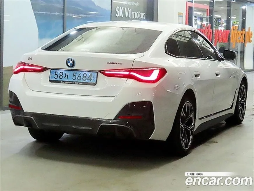 BMW i4 2022 из KR, фото 7