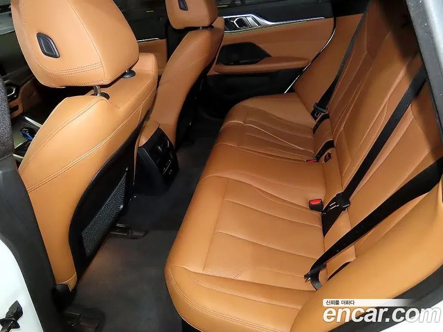 BMW i4 2022 из KR, фото 8