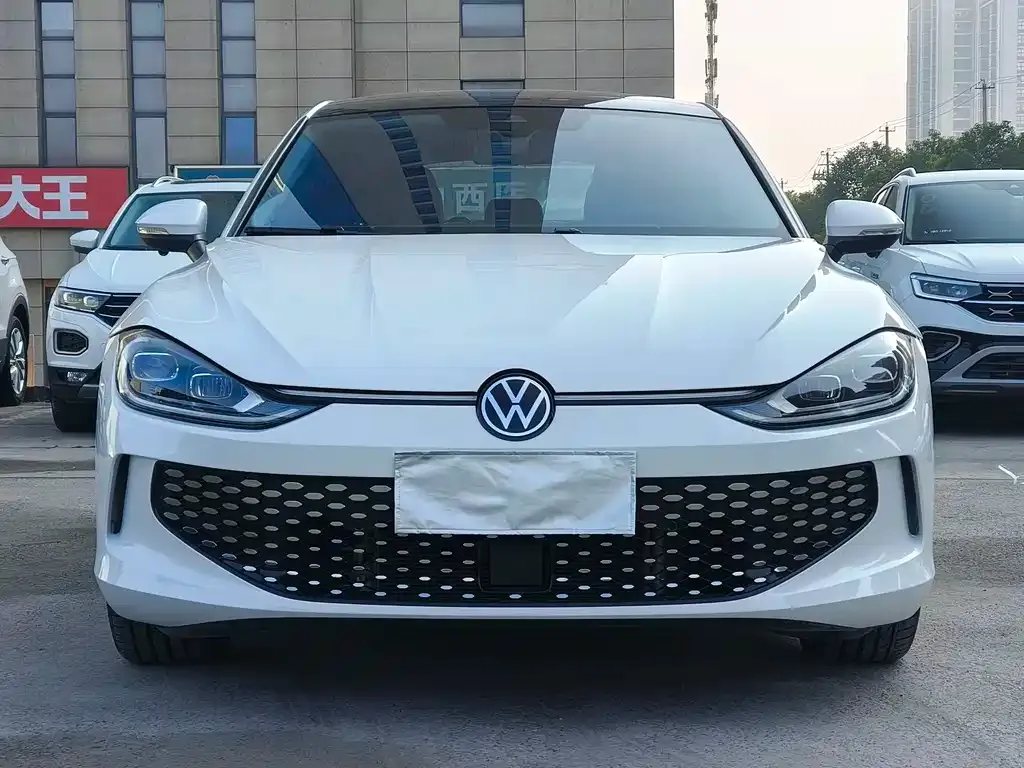 Volkswagen Lamando 2023 из CN, фото 6