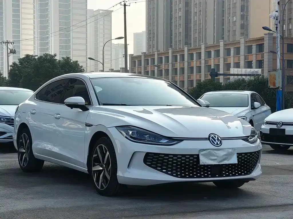 Volkswagen Lamando 2023 из CN, фото 10
