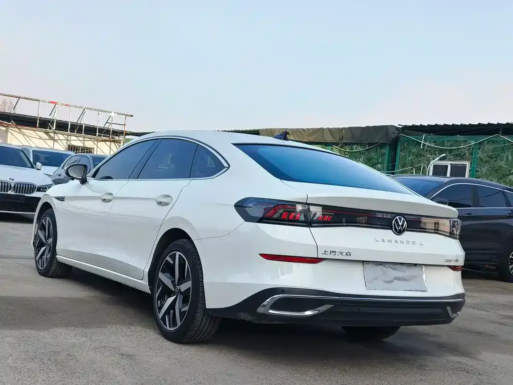 Volkswagen Lamando 2023 из CN, фото 7