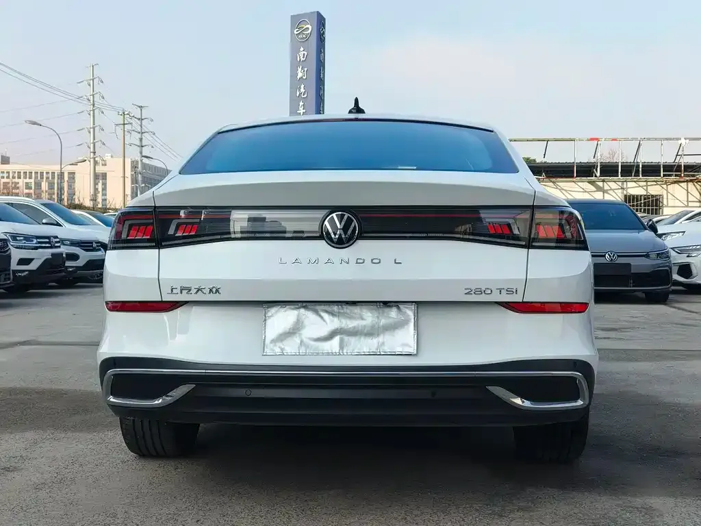 Volkswagen Lamando 2023 из CN, фото 4