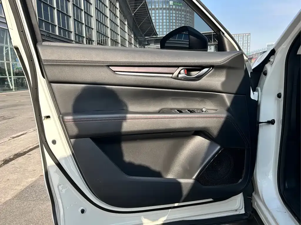 Mazda CX-5 2022 из CN, фото 2