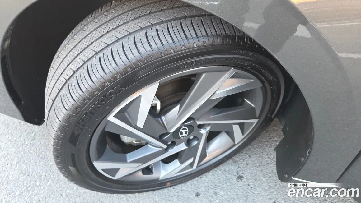 Hyundai AVANTE — фото 4