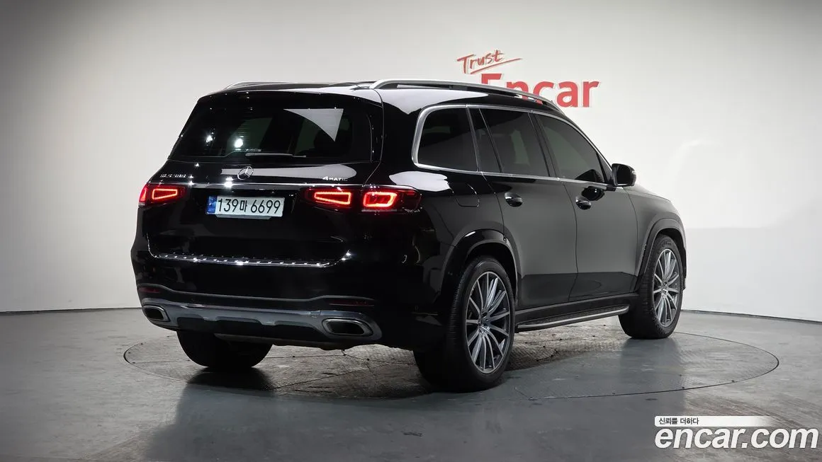 Mercedes-Benz GLS-Class — фото 3