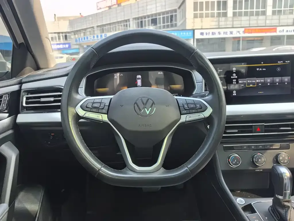 Volkswagen Lavida 2022 из CN, фото 10