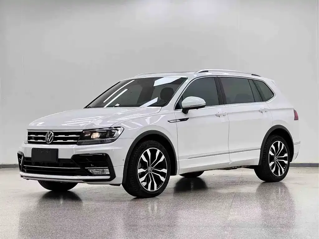 Volkswagen Tiguan L 2021 из CN, фото 1