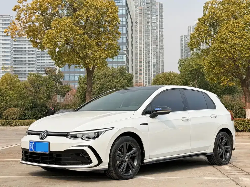 Volkswagen Golf 2021 из CN, фото 1