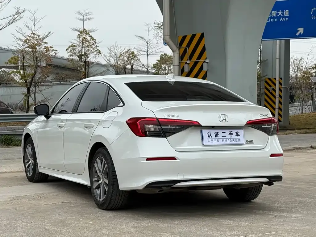 Honda Civic 2023 из CN, фото 3