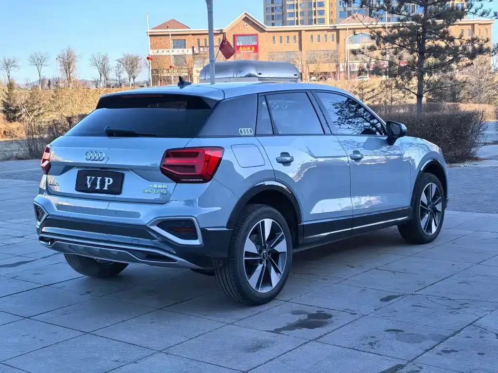 Audi Q2L 2023 из CN, фото 10