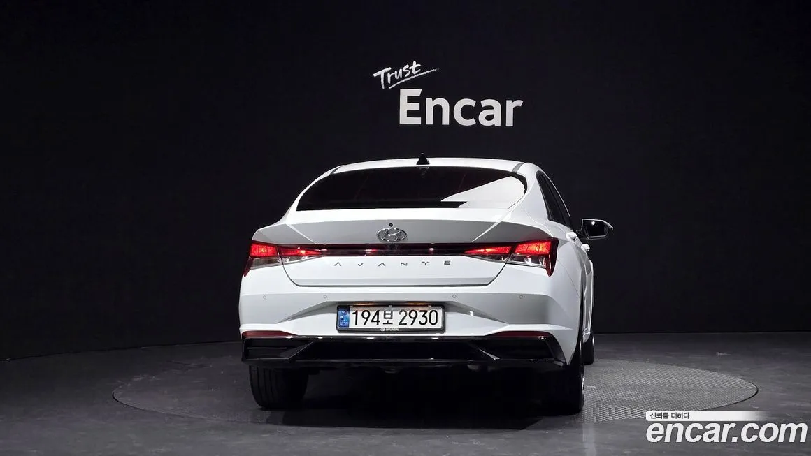 Hyundai AVANTE — фото 2