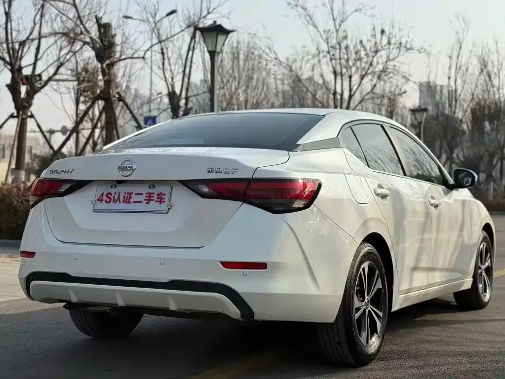 Nissan Sylphy 2023 из CN, фото 2