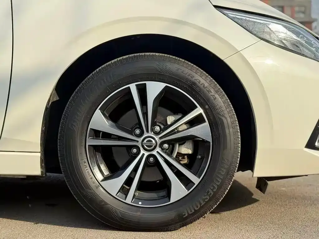 Nissan Sylphy 2023 из CN, фото 4