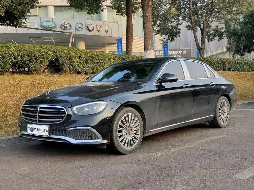 Mercedes-Benz E-Class 2023 из CN, фото 1