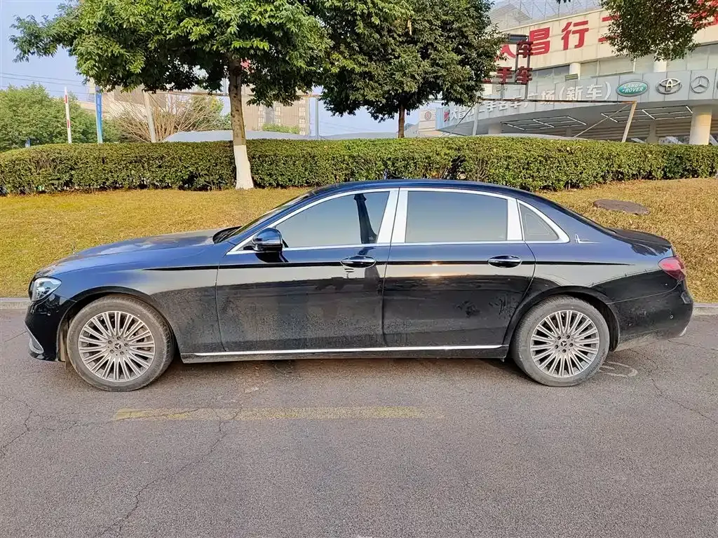 Mercedes-Benz E-Class 2023 из CN, фото 5