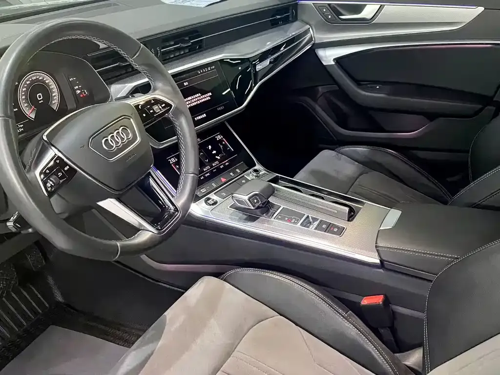 Audi A6L 2022 из CN, фото 7