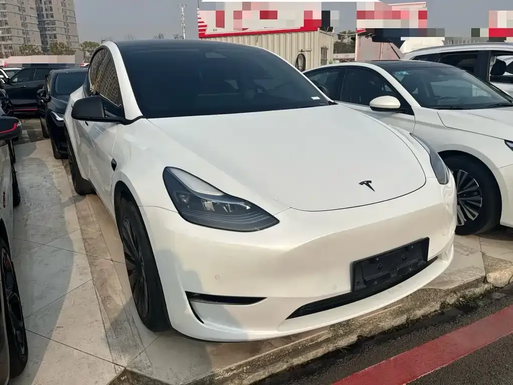 Tesla Model Y 2024 из CN, фото 9