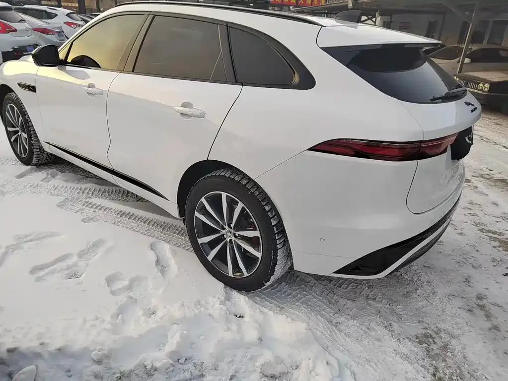 Jaguar F-PACE 2024 из CN, фото 4