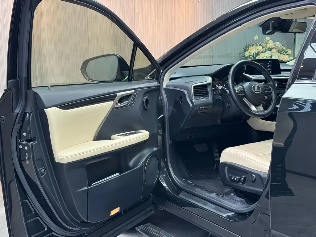 Lexus RX 2022 из CN, фото 6