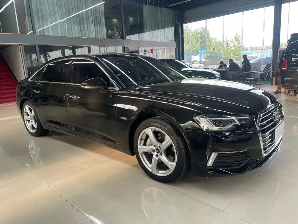 Audi A6L 2022 из CN, фото 9
