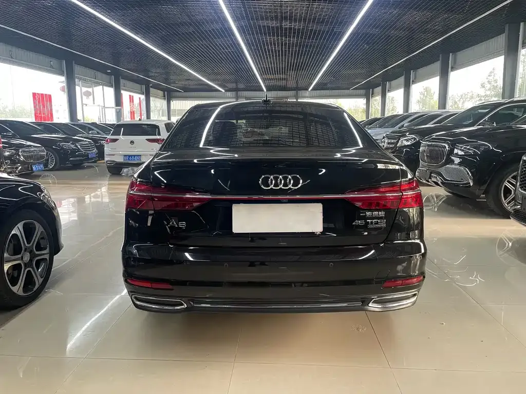 Audi A6L 2022 из CN, фото 3