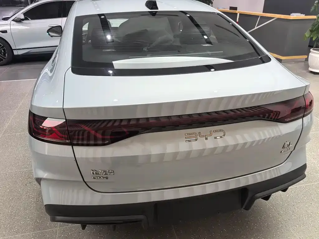 BYD Qin L 2025 из CN, фото 4