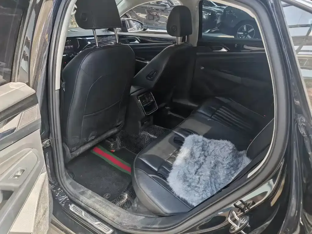 Volkswagen Passat 2022 из CN, фото 6