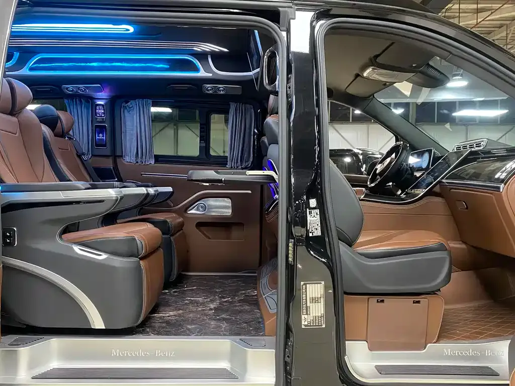 Mercedes-Benz Vito 2024 из CN, фото 3